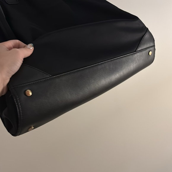 Quince nylon tote bag in black - Picture 6 of 12